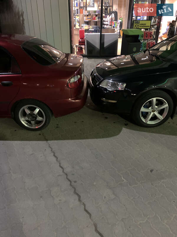 Седан Daewoo Sens 2004 в Галичі