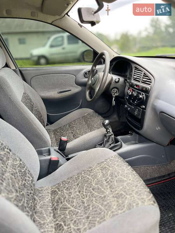 Седан Daewoo Sens 2005 в Коломые