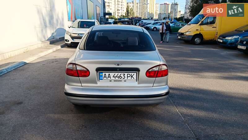 Седан Daewoo Sens 2003 в Киеве