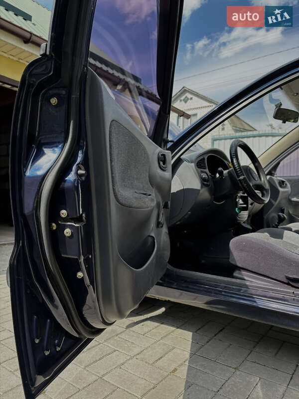 Седан Daewoo Sens 2005 в Киеве