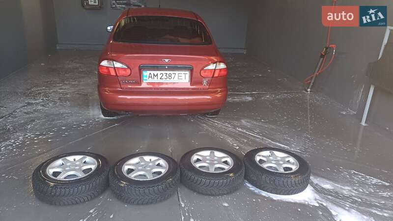 Седан Daewoo Sens 2004 в Житомирі
