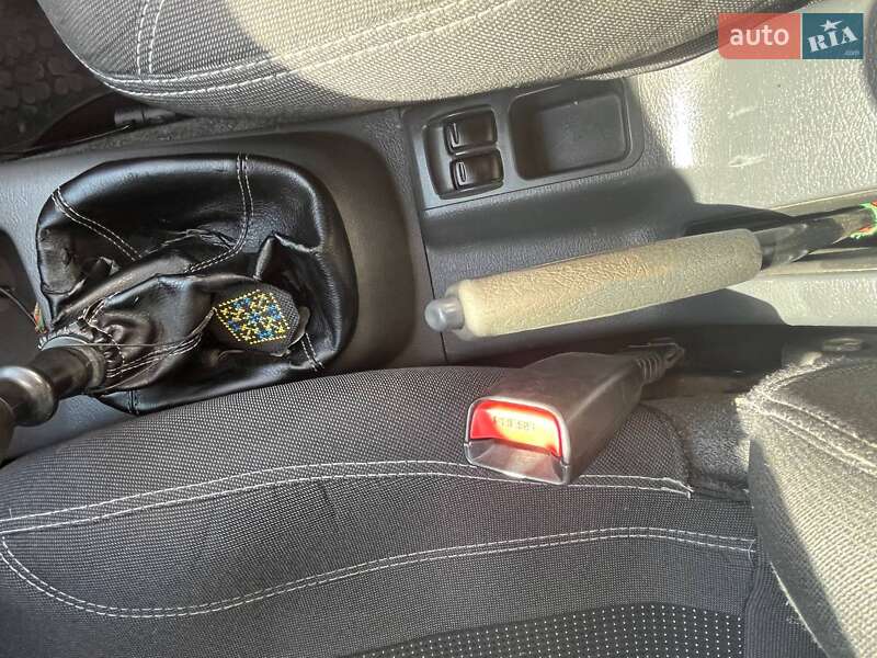 Седан Daewoo Sens 2006 в Запоріжжі