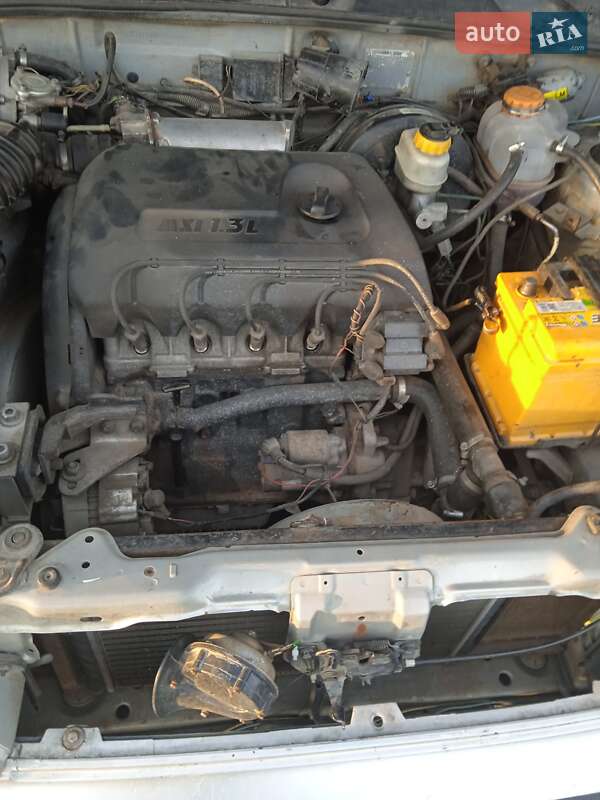 Седан Daewoo Sens 2006 в Гайсине