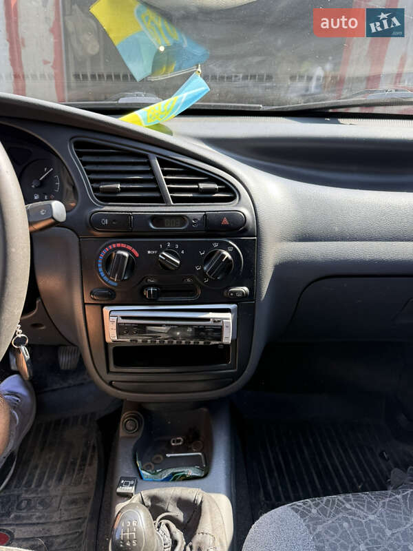 Седан Daewoo Sens 2006 в Днепре