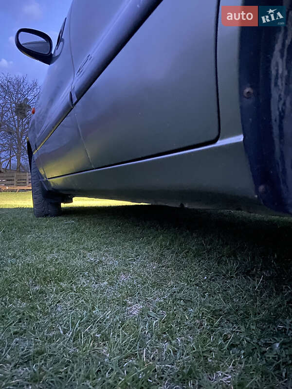 Седан Daewoo Sens 2003 в Кременце