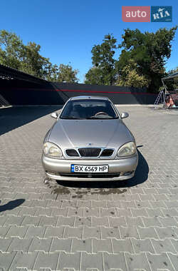 Седан Daewoo Sens 2004 в Полонному