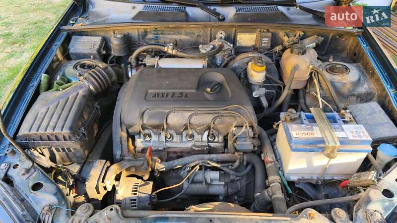 Седан Daewoo Sens 2003 в Нежине