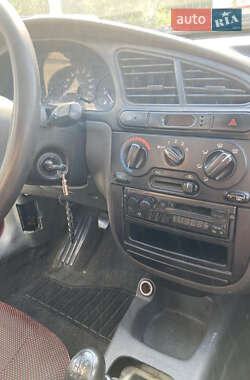 Седан Daewoo Sens 2004 в 