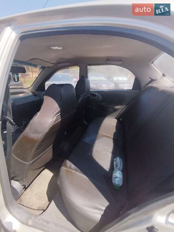 Седан Daewoo Sens 2002 в Полтаве