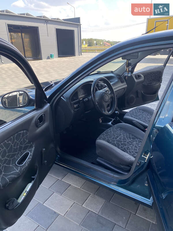 Седан Daewoo Sens 2003 в Полтаве