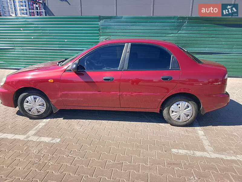 Седан Daewoo Sens 2005 в Киеве