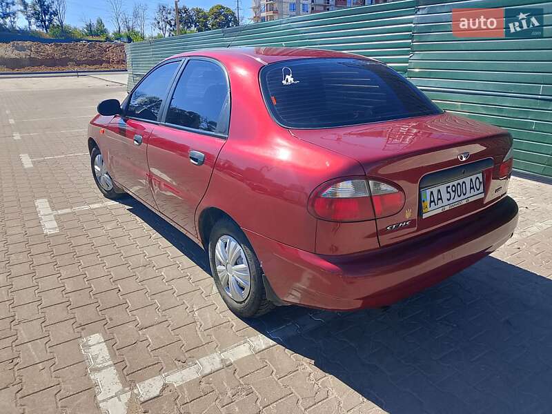 Седан Daewoo Sens 2005 в Киеве