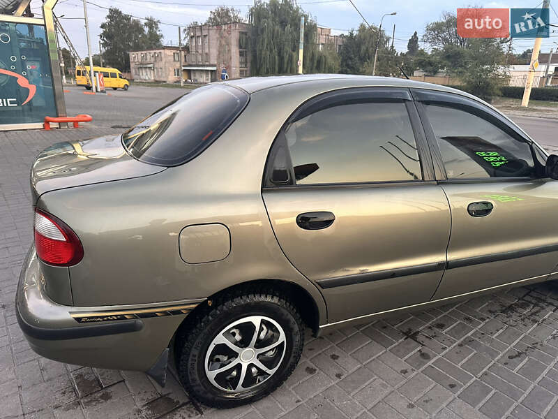 Седан Daewoo Sens 2004 в Кам'янському