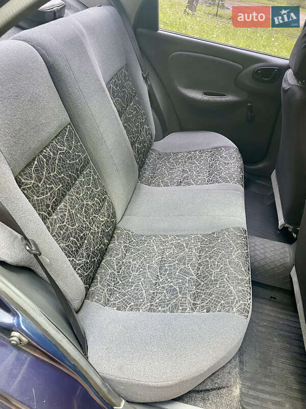 Седан Daewoo Sens 2006 в Краснограде