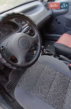 Седан Daewoo Sens 2004 в Запорожье