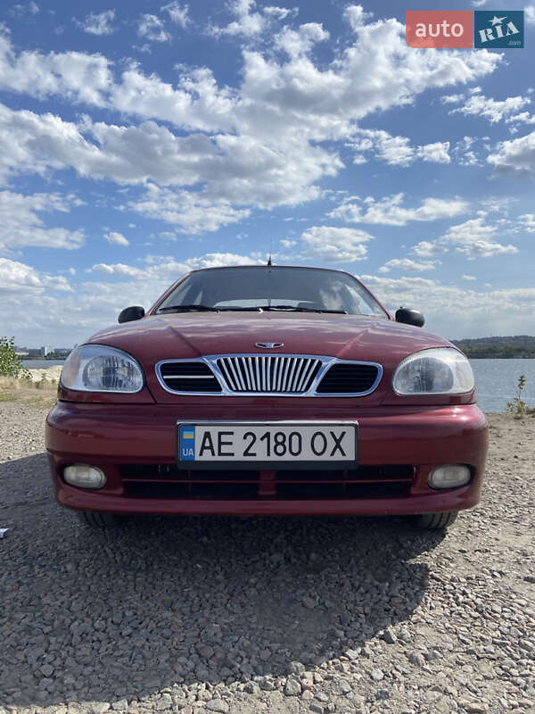 Седан Daewoo Sens 2005 в Днепре