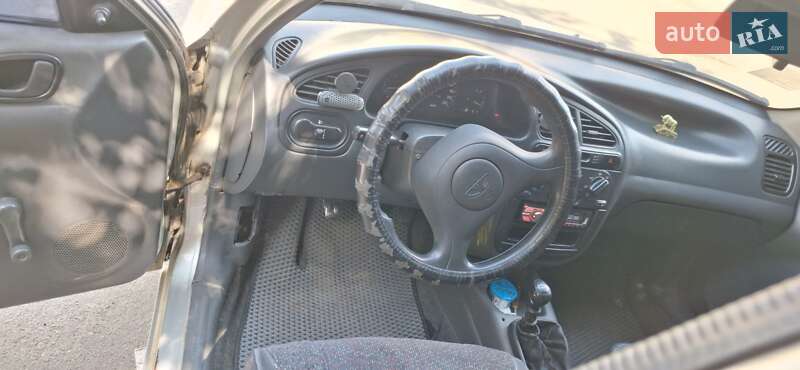 Седан Daewoo Sens 2003 в Киеве