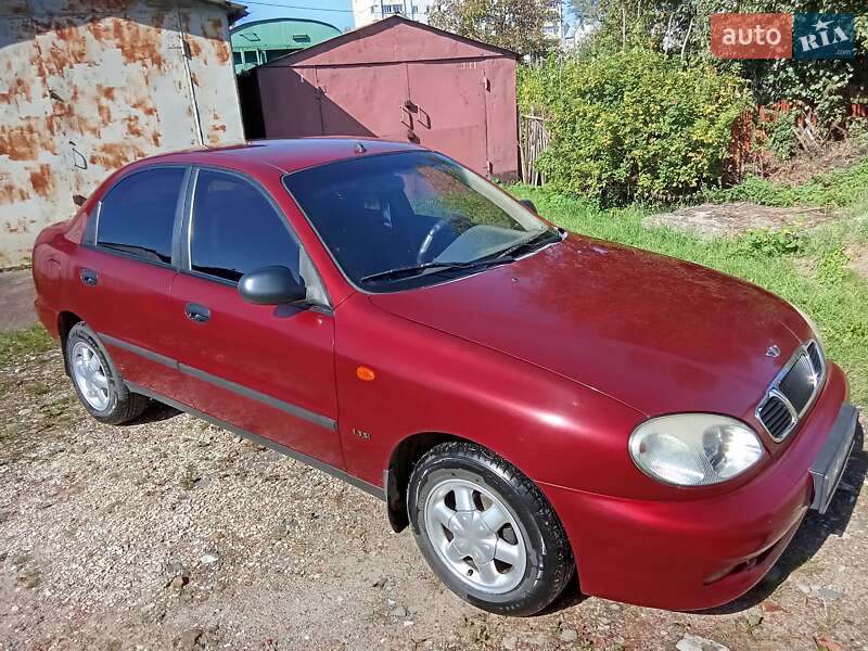 Седан Daewoo Sens 2003 в Дрогобичі