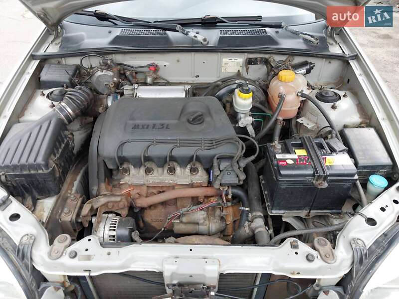 Седан Daewoo Sens 2003 в Харкові
