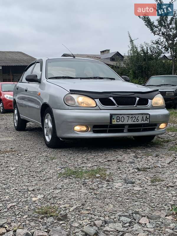 Седан Daewoo Sens 2005 в Кременце