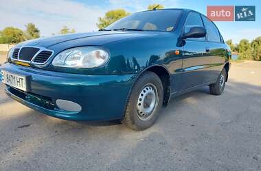 Седан Daewoo Sens 2005 в Карлівці