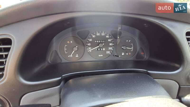 Седан Daewoo Sens 2005 в Царичанці