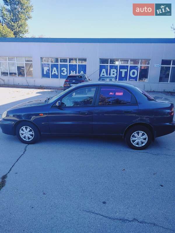 Седан Daewoo Sens 2004 в Житомире