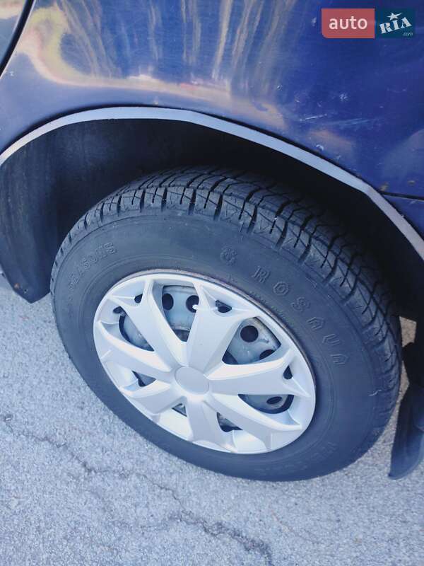 Седан Daewoo Sens 2004 в Житомире
