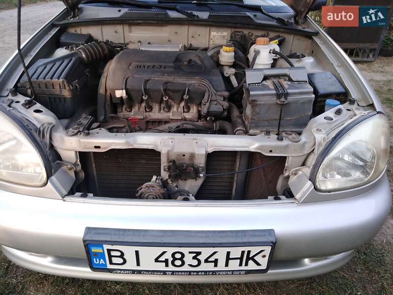 Седан Daewoo Sens 2004 в Миргороде