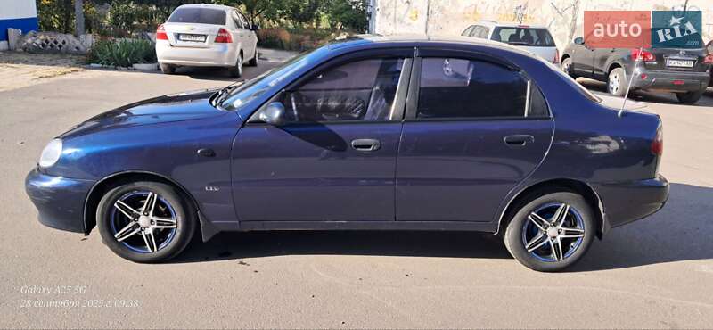 Седан Daewoo Sens 2002 в Краснограді