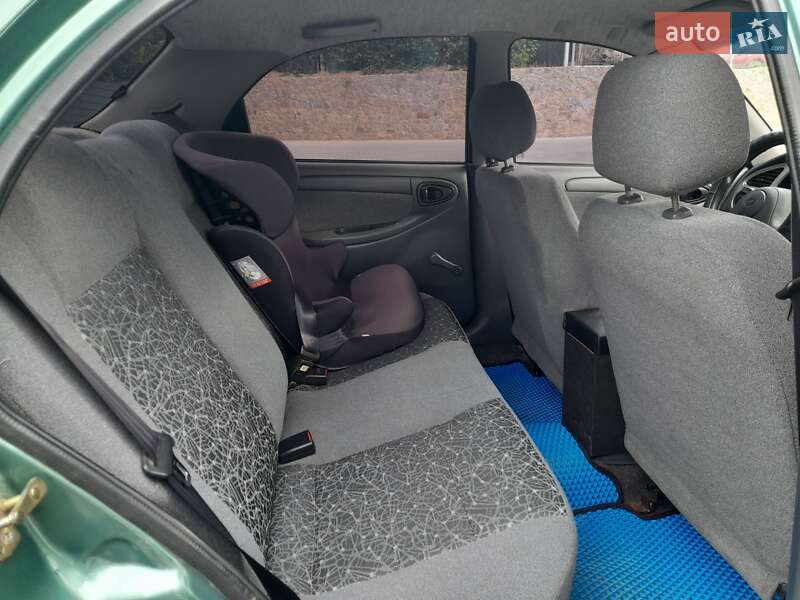 Седан Daewoo Sens 2011 в Виннице