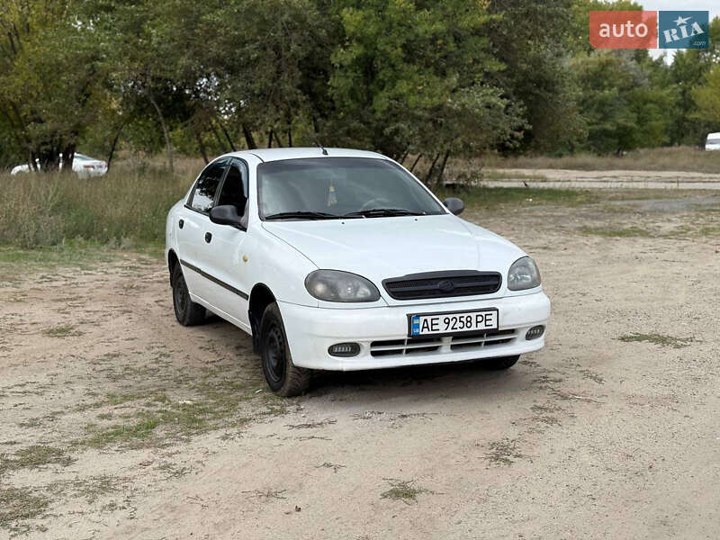 Седан Daewoo Sens 2009 в 