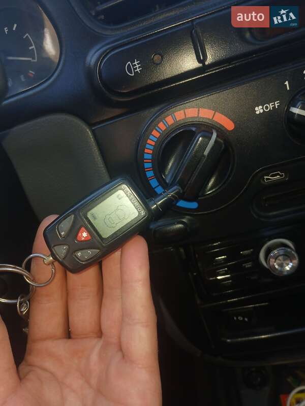 Седан Daewoo Sens 2006 в Гусятине