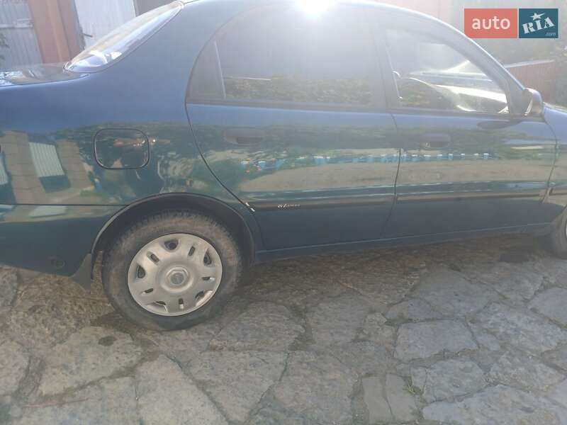 Седан Daewoo Sens 2006 в Гусятине