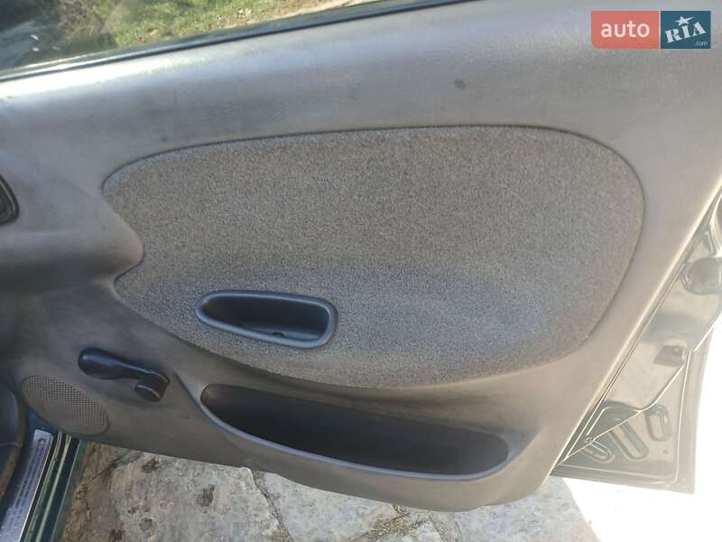 Седан Daewoo Sens 2006 в Гусятине