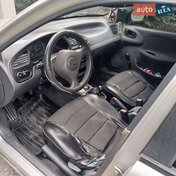 Седан Daewoo Sens 2004 в Мукачевому