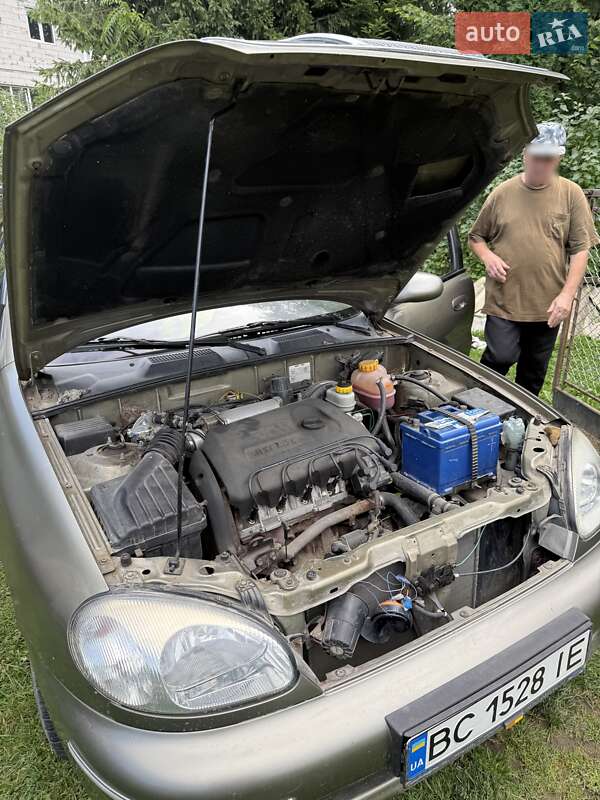 Седан Daewoo Sens 2005 в Львові
