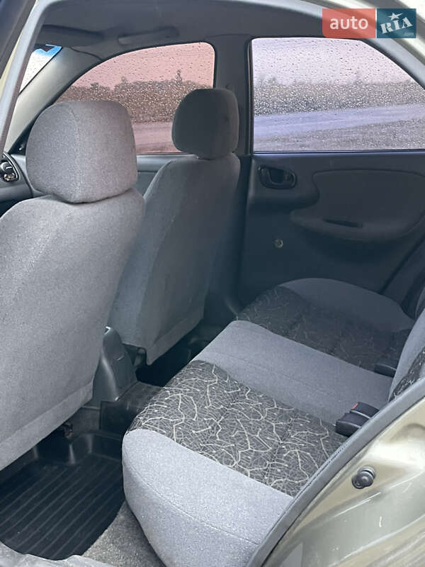 Седан Daewoo Sens 2005 в Черкассах