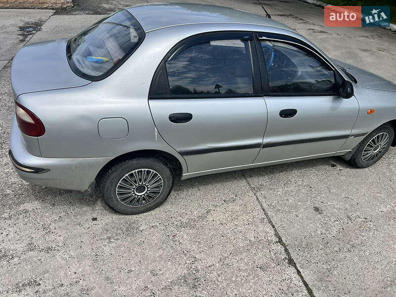 Седан Daewoo Sens 2004 в Чернівцях