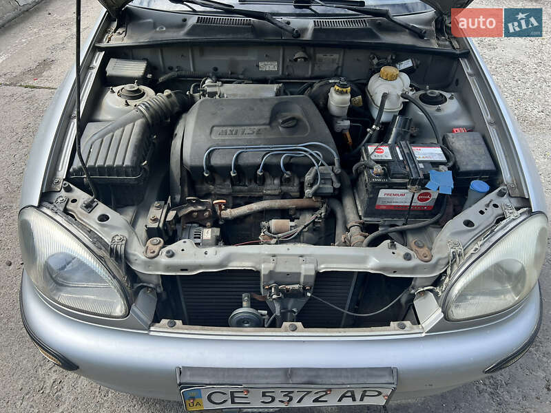 Седан Daewoo Sens 2004 в Чернівцях