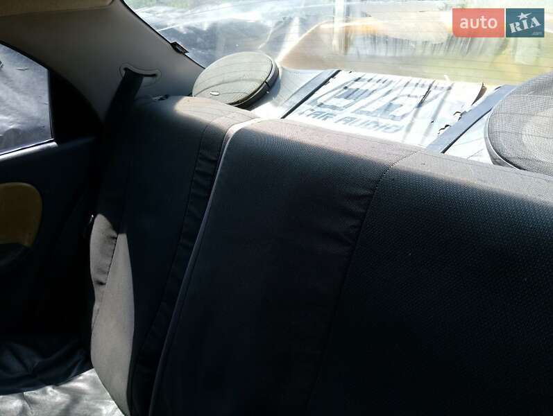 Седан Daewoo Sens 2003 в Ромнах