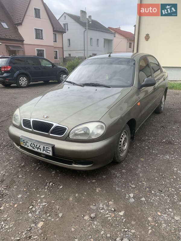 Седан Daewoo Sens 2005 в Львове