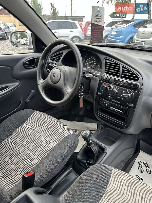 Седан Daewoo Sens 2013 в Смеле