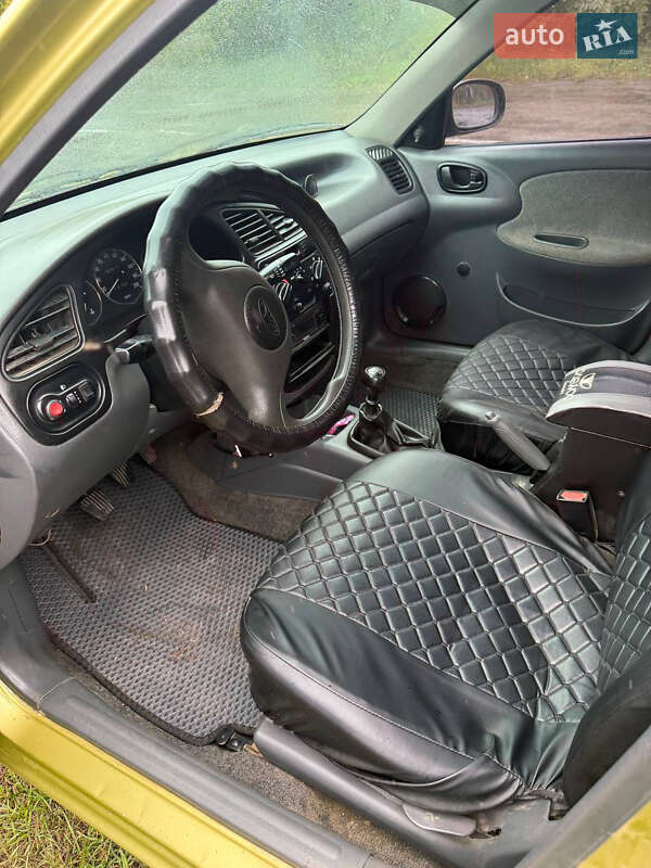 Седан Daewoo Sens 2007 в Богуславі