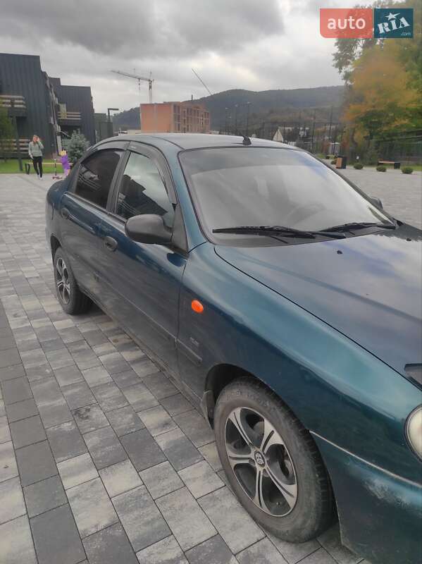 Седан Daewoo Sens 2007 в Перечині