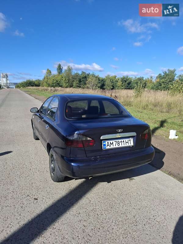 Седан Daewoo Sens 2007 в Коростене