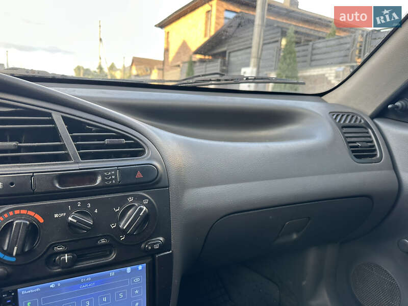 Седан Daewoo Sens 2004 в Белой Церкви