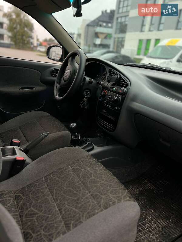 Седан Daewoo Sens 2007 в Радивилове