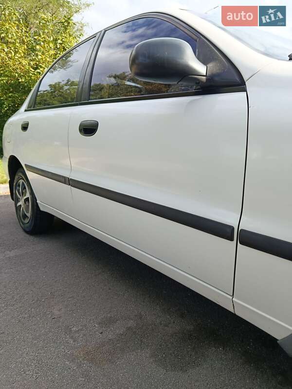 Седан Daewoo Sens 2002 в Борисполі