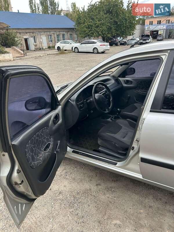 Седан Daewoo Sens 2003 в Запорожье фото 2 Седан Daewoo Sens 2003 в Запорожье